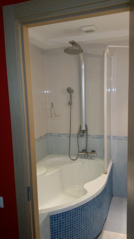Family Apartment Nida Luaran gambar