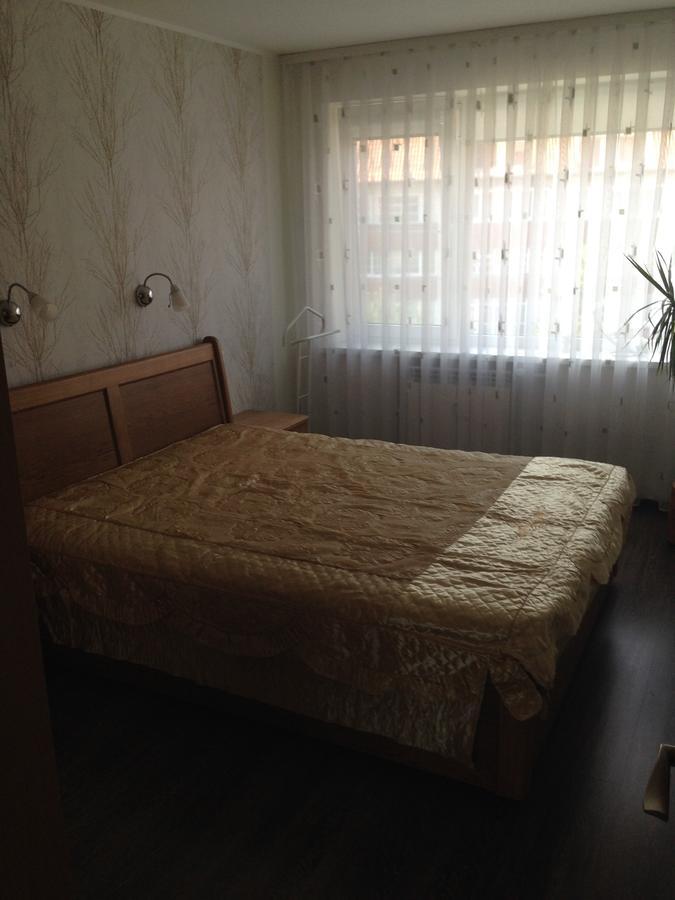 Family Apartment Nida Luaran gambar
